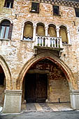 Portogruaro - Palazzo nello stile gotico veneziano. 